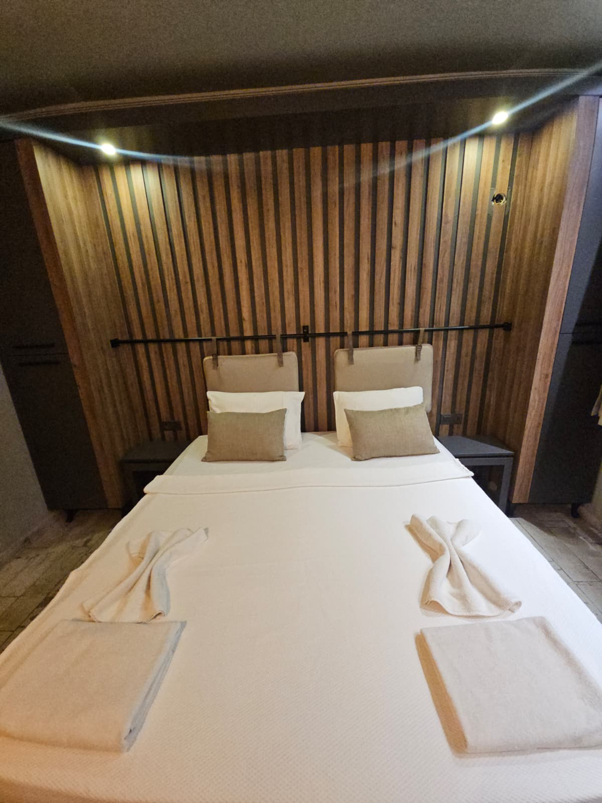 Room 12